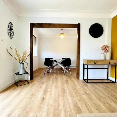 Maison De A *